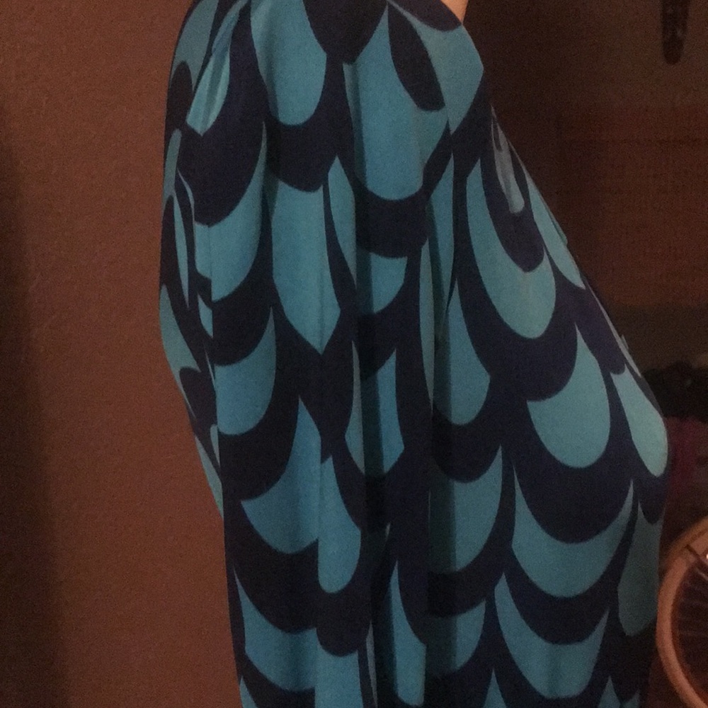 Dress - Picture 4 of 4